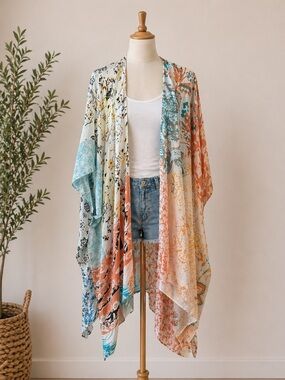 Beautiful Nomad Floral Kimono One Size NWT – Boho Lightweight Cover Up